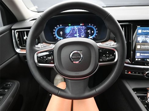Used 2025 Volvo S60 B5 Plus w/ Protection Package Premier image 23