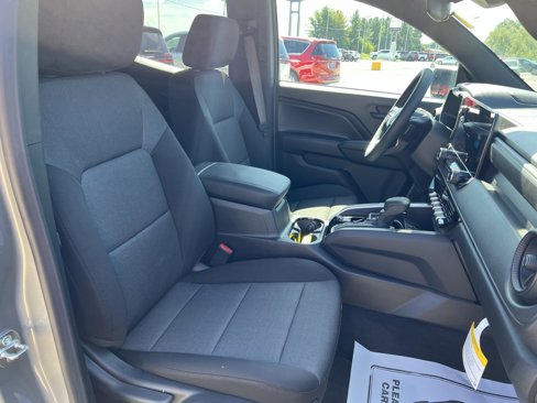 New 2026 Chevrolet Colorado W/T w/ WT Convenience Package II image 10