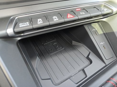 New 2025 Audi Q3 2.0T Premium Plus image 25