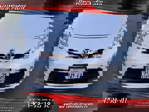 Used 2015 Toyota Prius Two image 8