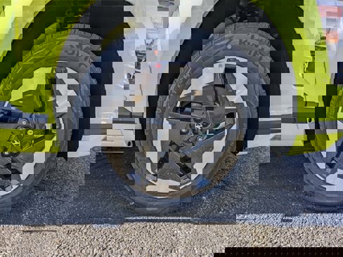 New 2025 Hyundai Kona SEL image 11