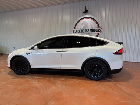 Used 2019 Tesla Model X Long Range image 11