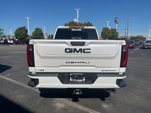 Used 2024 GMC Sierra 2500 Denali w/ Denali Reserve Package image 10
