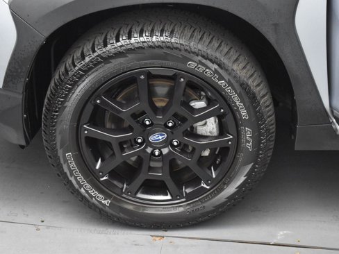 Used 2024 Subaru Crosstrek 2.5i Wilderness image 31