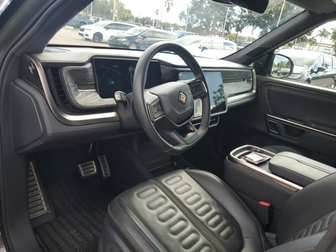Used 2022 Rivian R1T Launch Edition image 15