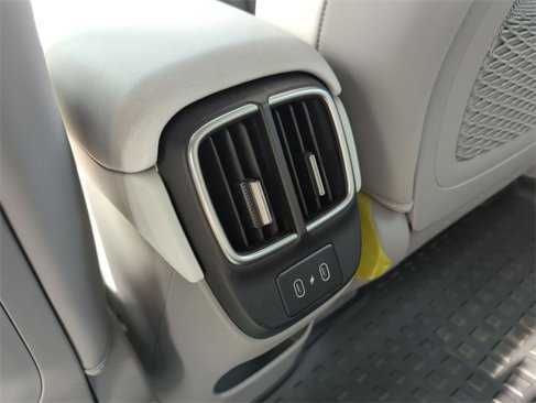 Used 2024 Hyundai Ioniq 6 SEL image 21