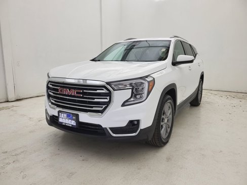 Used 2024 GMC Terrain SLT image 19