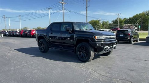 New 2026 GMC Hummer EV 4x4 Crew Cab image 2