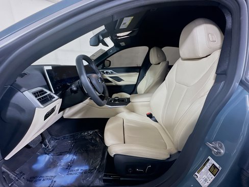 Used 2025 BMW 430i w/ Premium Package image 12