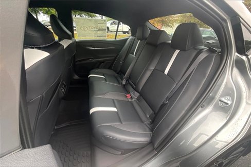 New 2026 Toyota Camry SE image 10