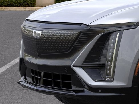 New 2025 Cadillac Lyriq Sport image 13