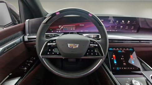 New 2025 Cadillac Escalade Premium Luxury w/ Touring Package image 10