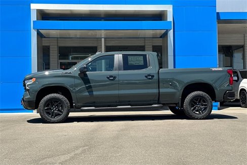 New 2025 Chevrolet Silverado 1500 LT Trail Boss w/ Convenience Package II image 9