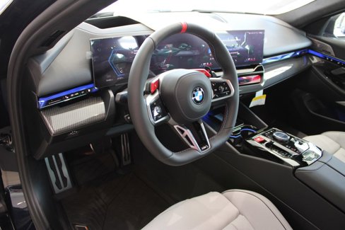 New 2026 BMW M5 w/ Carbon Package image 41