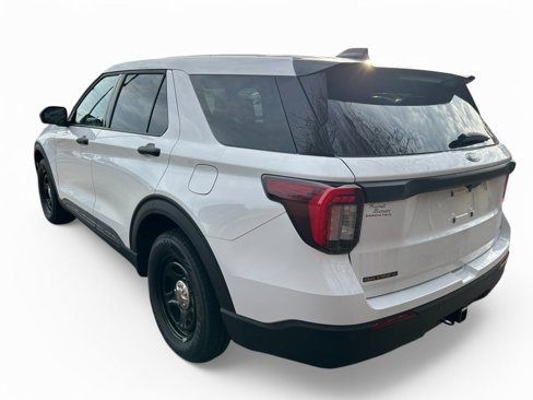 New 2025 Ford Explorer 4WD Police Interceptor image 3