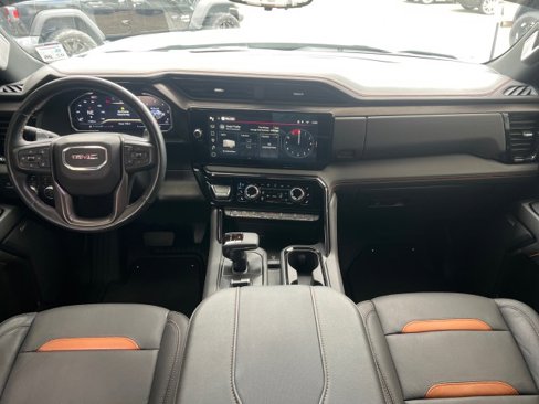 Used 2024 GMC Sierra 1500 AT4 w/ Technology Package image 29