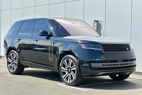 Used 2023 Land Rover Range Rover SE image 7