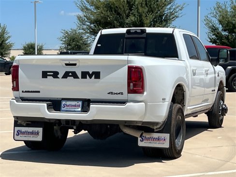 New 2025 RAM 3500 Laramie image 7