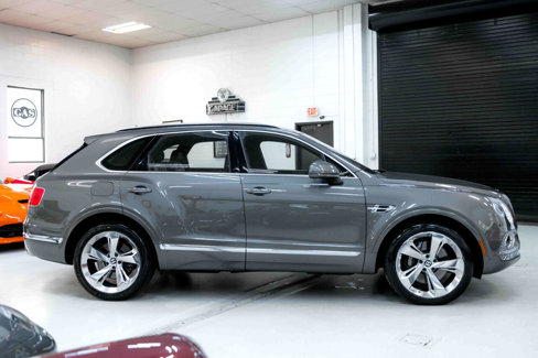 Used 2018 Bentley Bentayga image 10