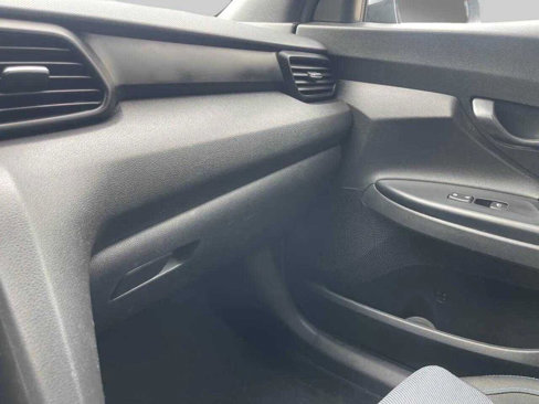 Used 2019 Hyundai Veloster 2.0 image 22