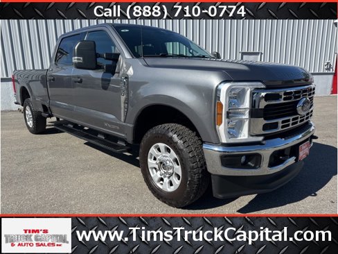 Used 2024 Ford F250 XLT image 1