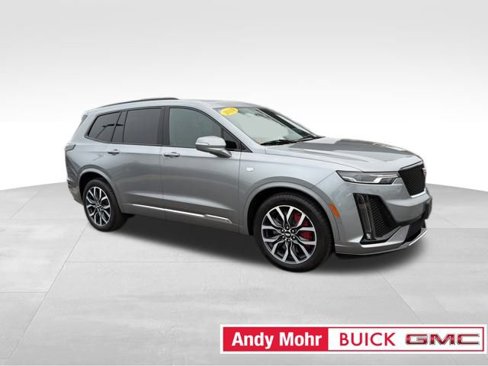 Used 2024 Cadillac XT6 Sport image 15