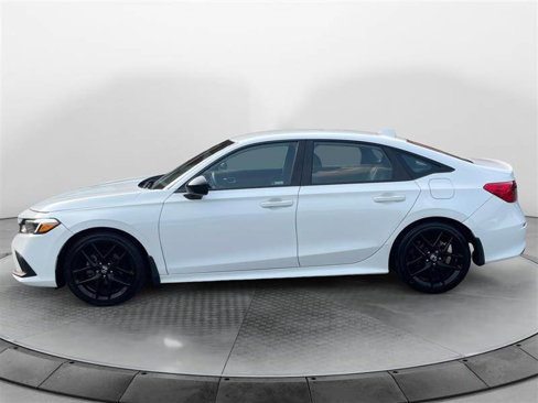 Used 2022 Honda Civic Sport image 2