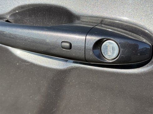 Certified 2022 Jeep Compass Limited image 14