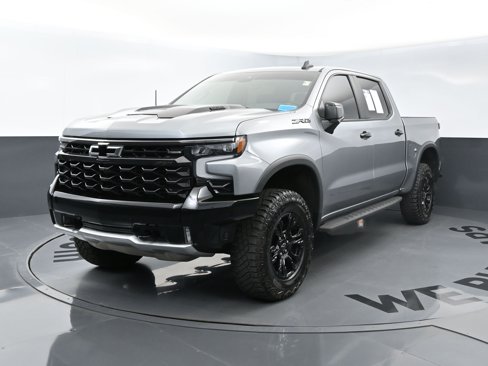 Used 2024 Chevrolet Silverado 1500 ZR2 w/ Technology Package image 11