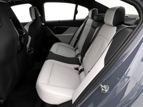 New 2026 BMW M5 w/ Carbon Package image 15