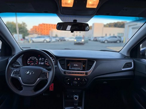 Used 2018 Hyundai Accent SE image 20
