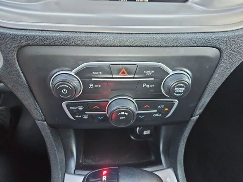 Used 2023 Dodge Charger SXT image 11