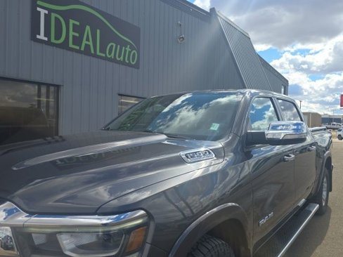 Used 2021 RAM 1500 Laramie image 2