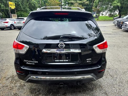 Used 2013 Nissan Pathfinder SL image 4