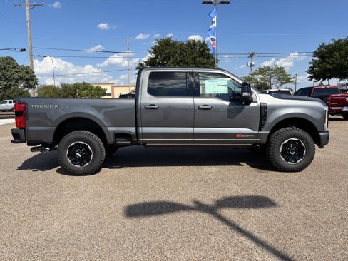 New 2026 Ford F250 Platinum w/ Tremor Off-Road Package image 4