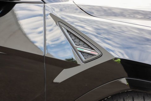 Used 2021 Lamborghini Urus image 18