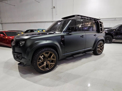 Used 2025 Land Rover Defender 110 V8 image 7
