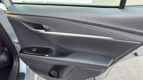 New 2026 Toyota Camry LE image 27