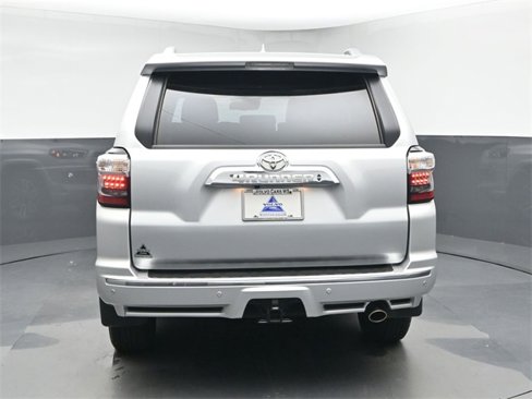 Used 2024 Toyota 4Runner Limited image 7