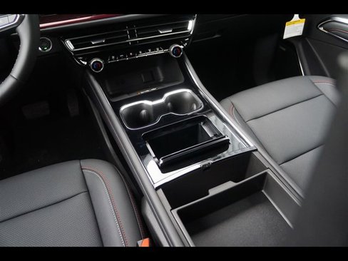 New 2026 Chevrolet Traverse Z71 w/ Enhanced Driving Package image 14