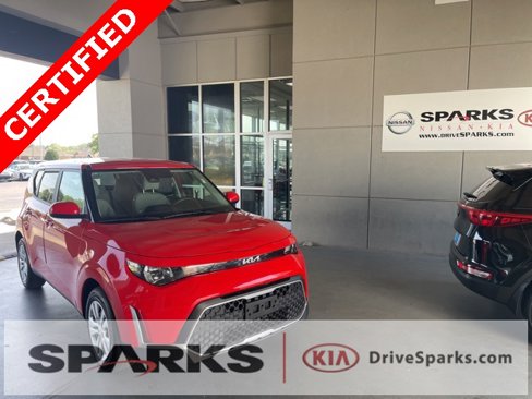 Certified 2024 Kia Soul LX image 1
