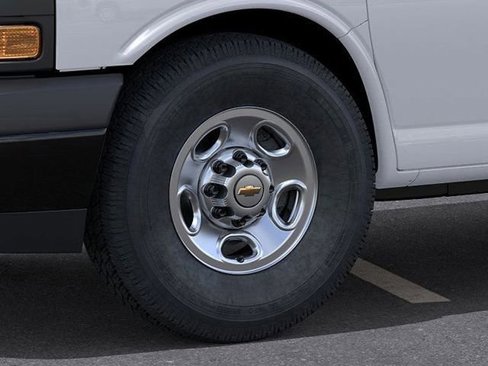 New 2025 Chevrolet Express 2500 image 9