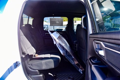 New 2026 RAM 1500 4x4 Crew Cab image 11
