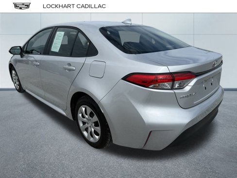 Used 2023 Toyota Corolla LE image 4