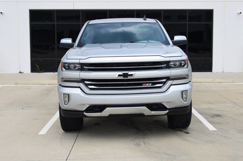 Used 2018 Chevrolet Silverado 1500 LTZ Z71 w/ LTZ Plus Package image 3