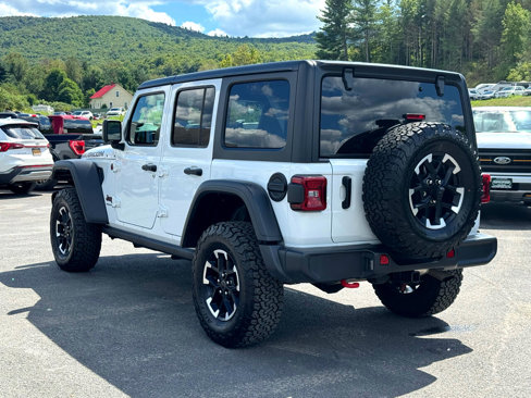 Used 2025 Jeep Wrangler Unlimited Rubicon image 7