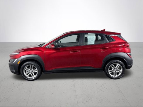 Used 2023 Hyundai Kona SE image 9