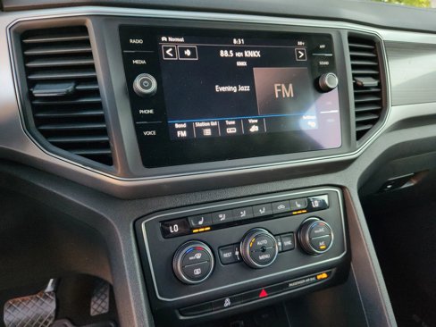 Used 2018 Volkswagen Atlas SE image 10