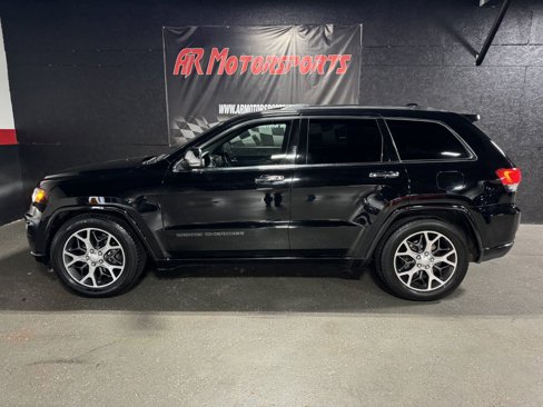 Used 2020 Jeep Grand Cherokee Overland image 2