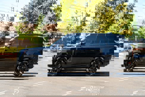 Used 2023 Land Rover Range Rover SE image 4
